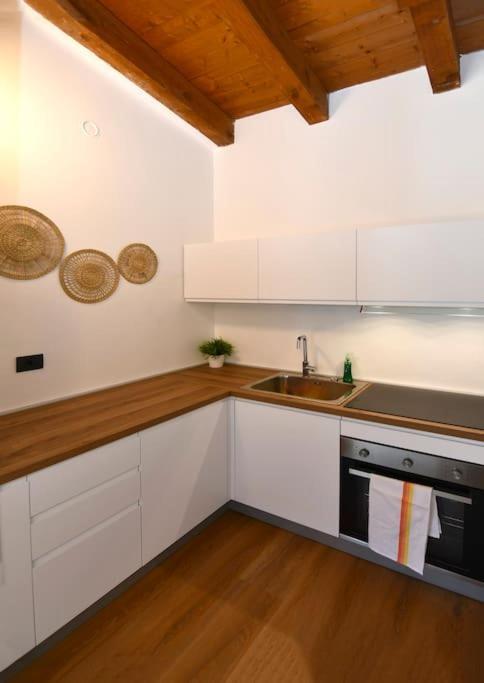 Apartment Bocconi Fond Prada Ieo Spettacolare Attico Con Terrazzo Mailand